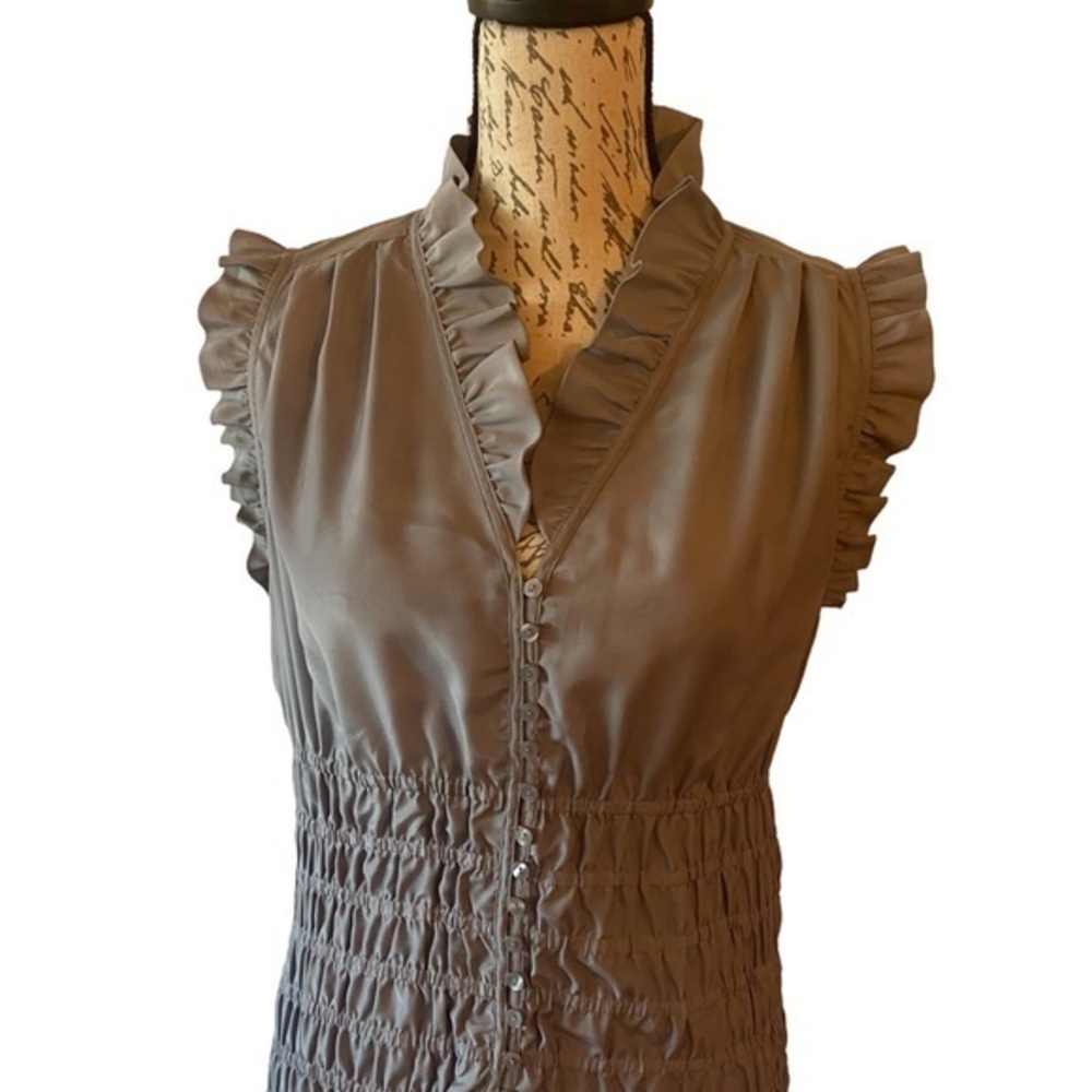 Basque Tupe Button up Blouse - Picture 4 of 7